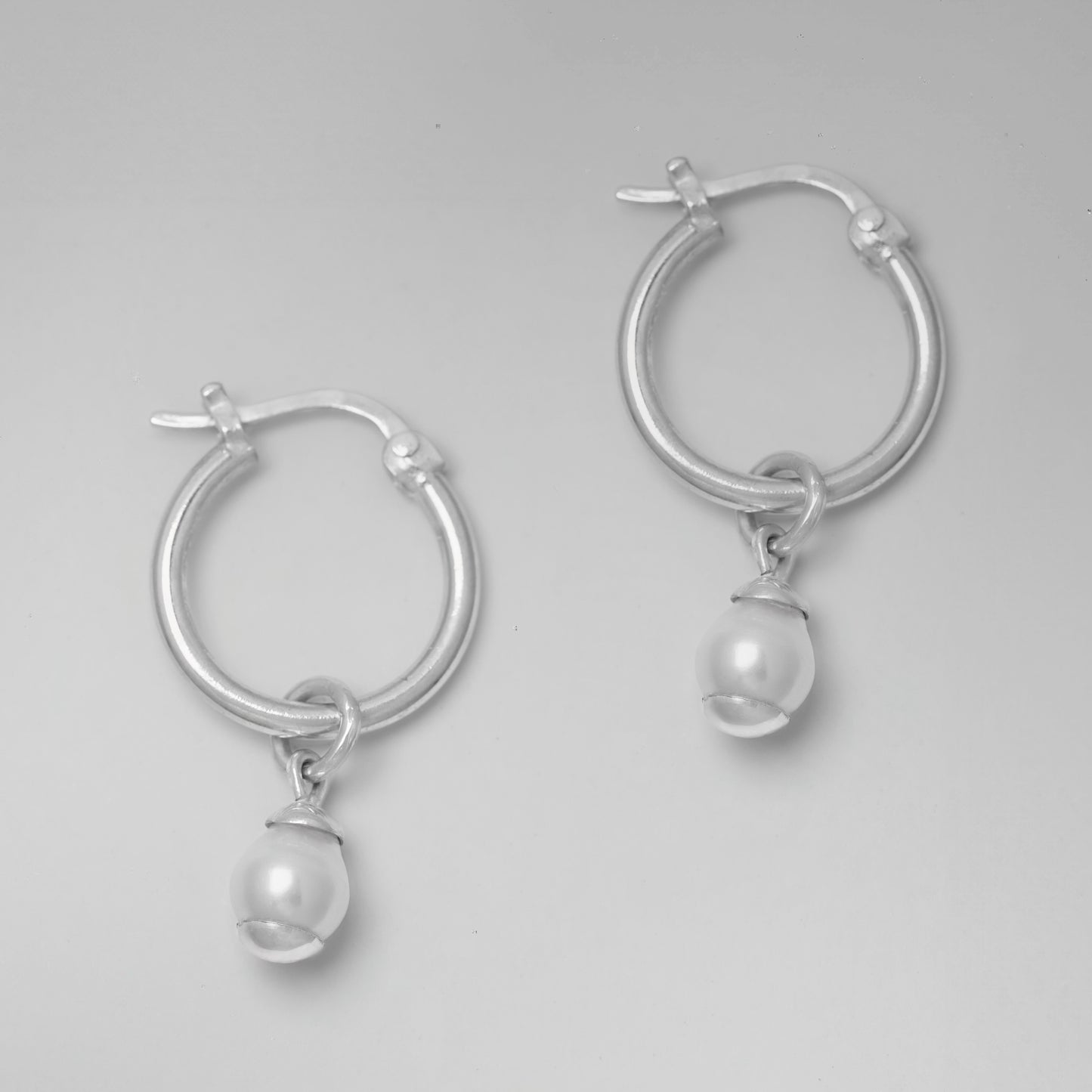 Aretes argollas plata con perlas